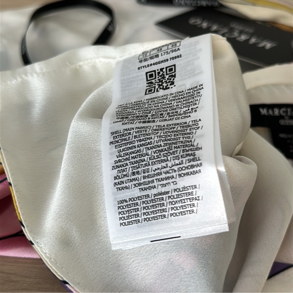 Guess by Marciano Morning Glory Scarf Halter Top - Picture 7 of 8